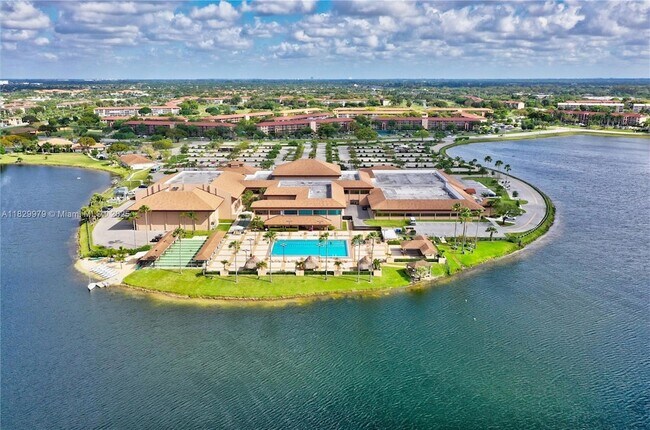 Foto del edificio - 13355 SW 9th Ct