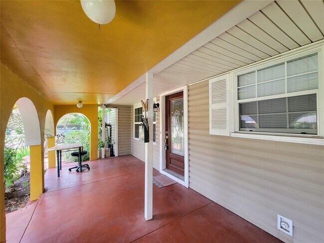 Foto del edificio - 818 Globe St