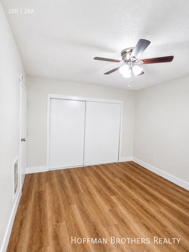Foto del edificio - 1540 Laurel Ave