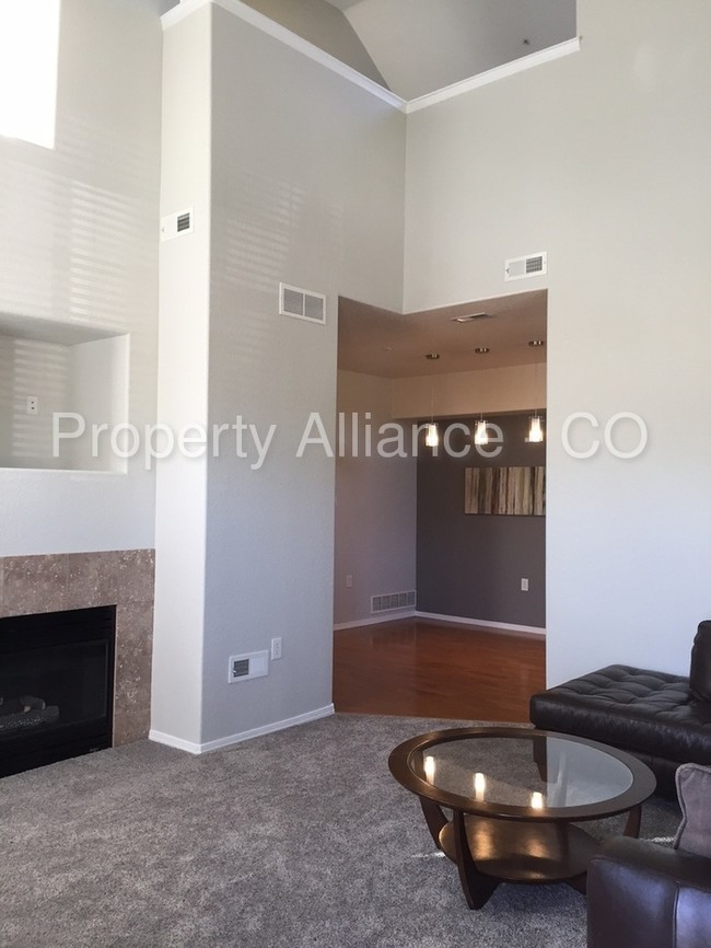 Foto del edificio - 16352 E Fremont Ave