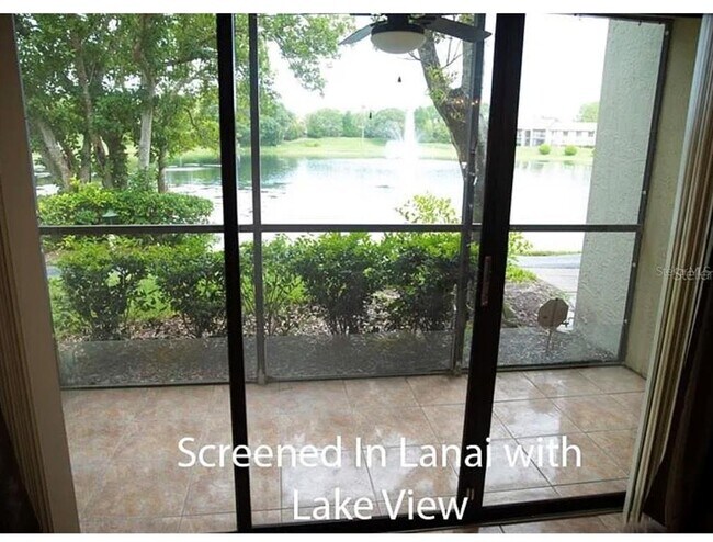 Foto del edificio - 1724 Pine Ridge Way W