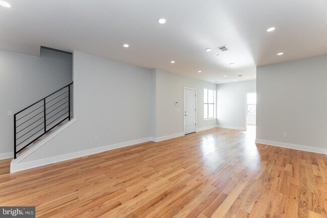Foto del edificio - 2134 N 2nd St