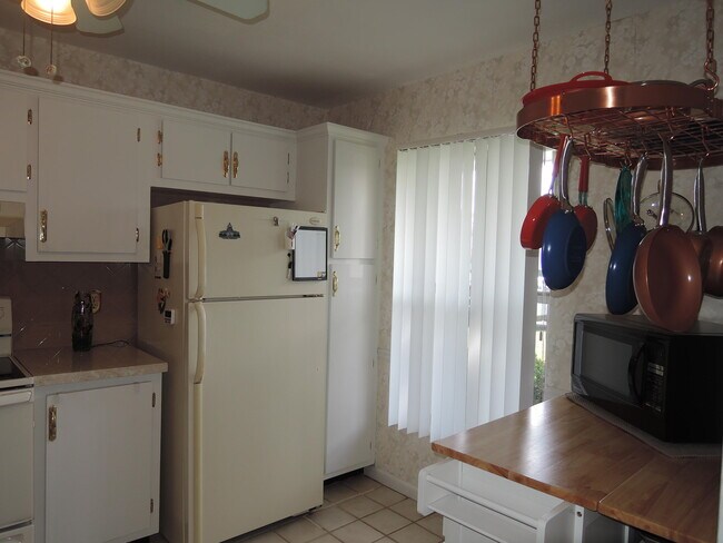Foto del edificio - 944 Savannas Point Dr