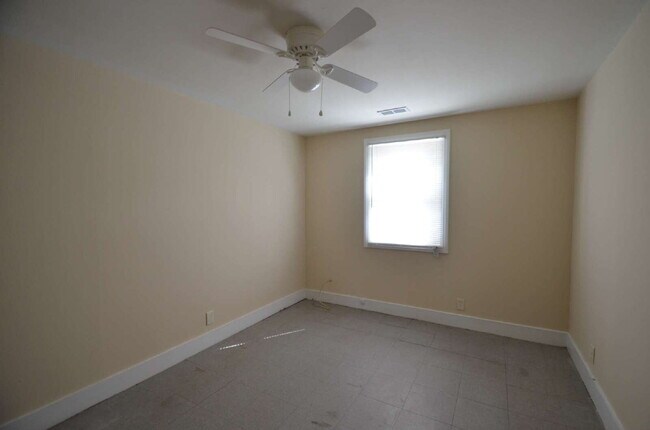 Foto del edificio - 1618 Acacia St