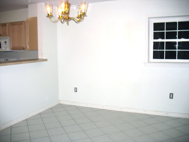 Photo - 3535 Memorial St House