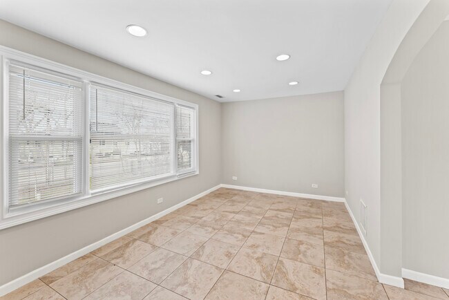 Foto del edificio - 2916 Oakwood Ave