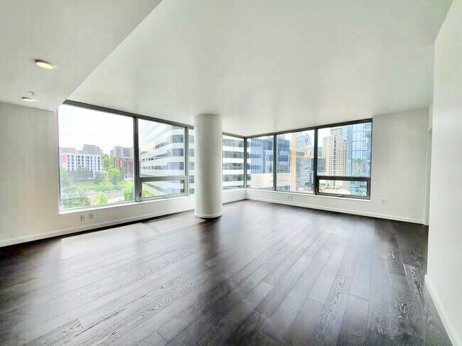 Foto del edificio - Beautiful Condo for Rent