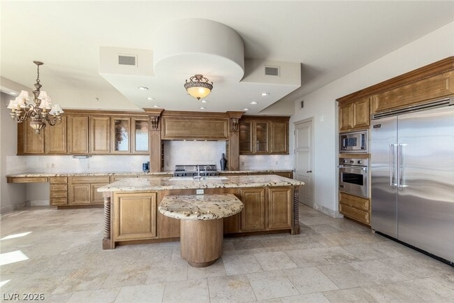 Building Photo - 9103 Alta Dr
