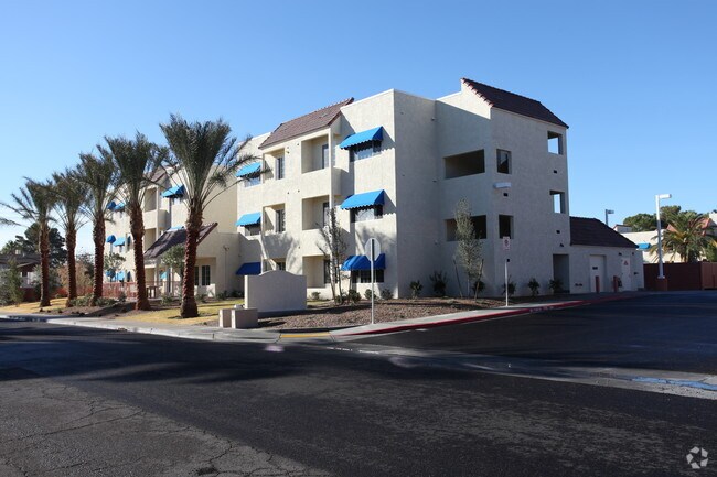 Foto del edificio - Bob Hogan Apartments