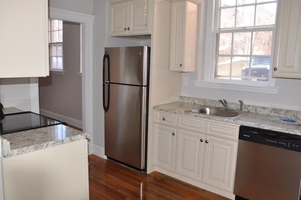 Kitchen - 20 Marshal St