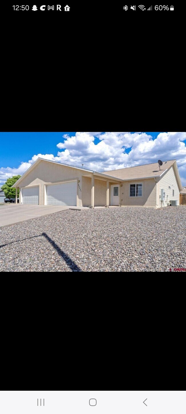 Foto del edificio - 3242 Meadows Pkwy