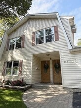 Building Photo - 263 Nassau Rd