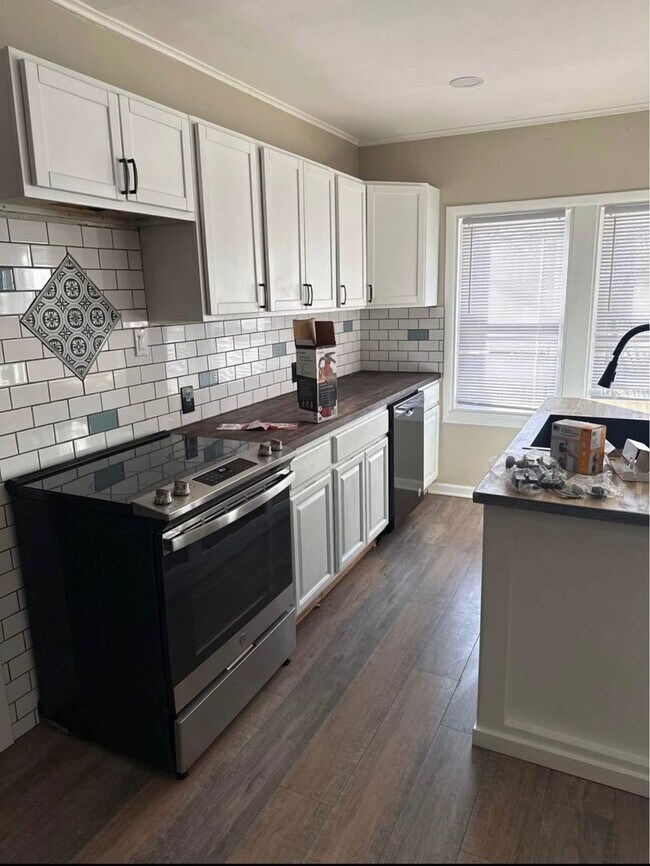 Foto del edificio - 3 Bedroom Home for Rent in Ewing, NJ