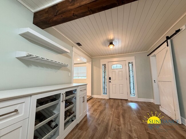Building Photo - Stunning 3BR Home in PRIME Fort Walton Beach neighborhood!