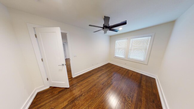 Foto del interior - z-051524-Roanoke Apartments