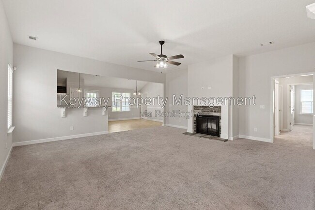 Building Photo - 221 Ducal St