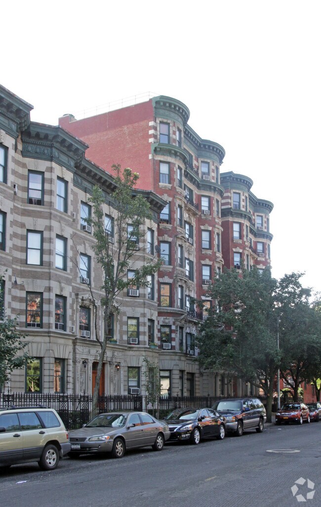 Foto del edificio - 84 Saint James Place
