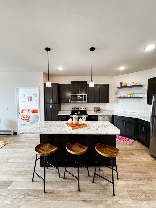 Interior Photo - The Skyline