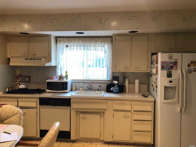 Foto del edificio - 1310 Newbridge Rd