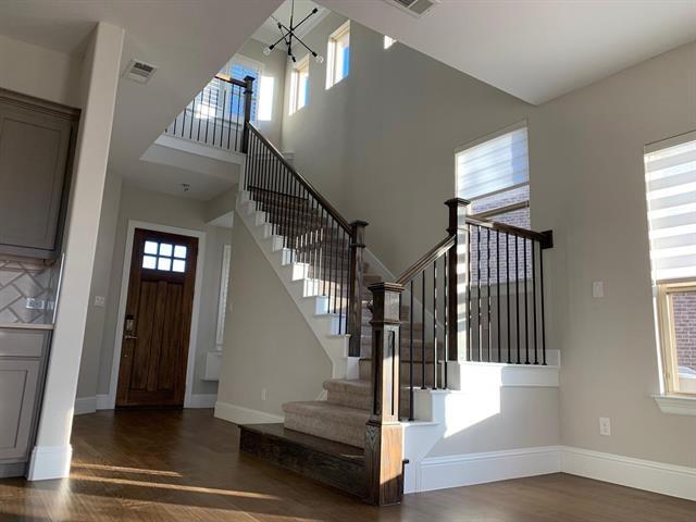 Building Photo - 7221 Myrtle Ridge Dr
