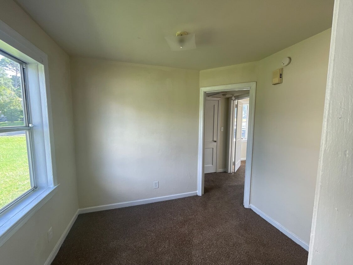Building Photo - Fairfield Apartments - Ensley