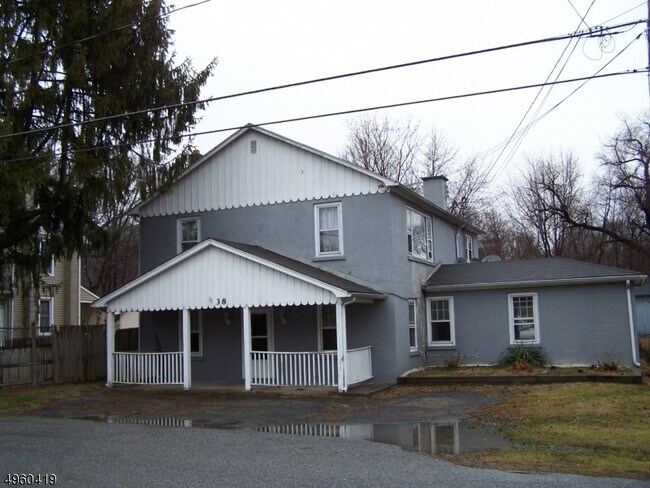 Building Photo - 38 Decatur St