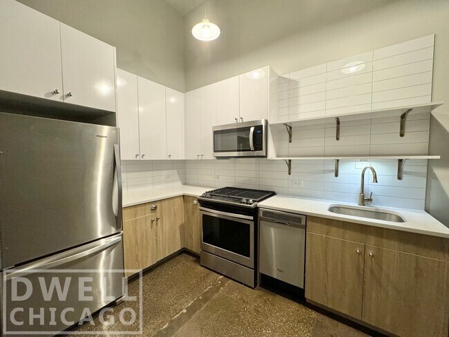 Foto del edificio - 152 W Huron St