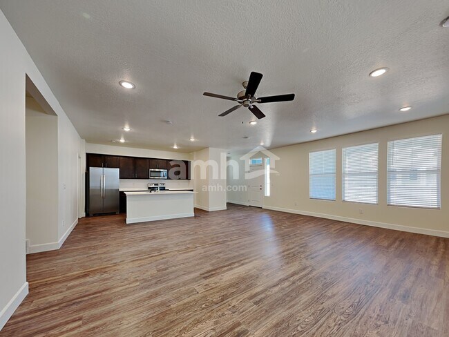Foto del edificio - 11062 S Stream Rock Rd