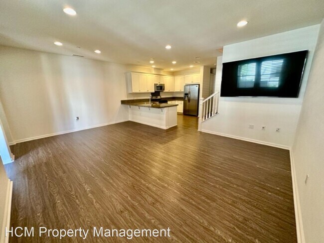 Building Photo - 3 br, 2.5 bath House - 1403 El Paseo
