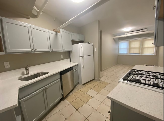 Kitchen opens to Living Room - 2639 W Ainslie St