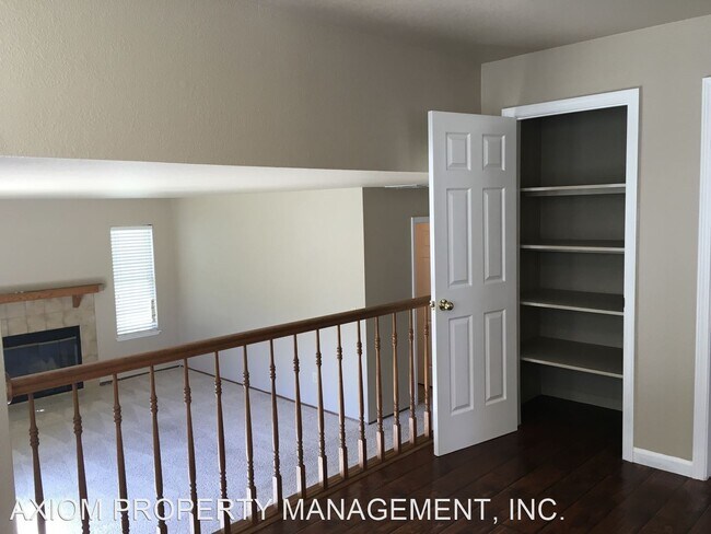 Foto del edificio - 4 br, 3 bath House - 405 Blair Court