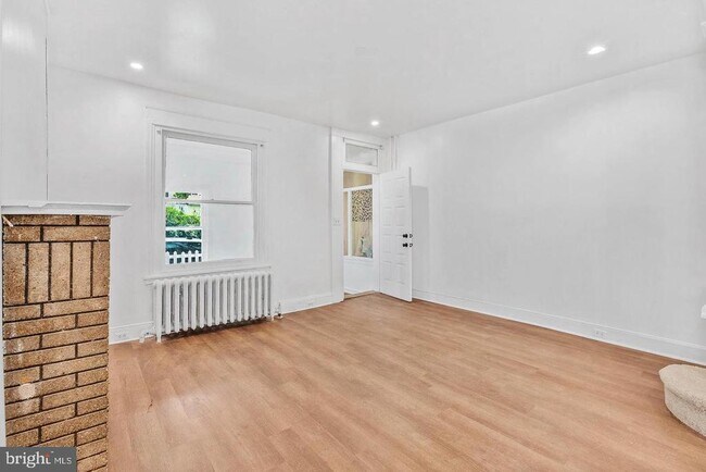 Foto del edificio - 118 N 2nd St