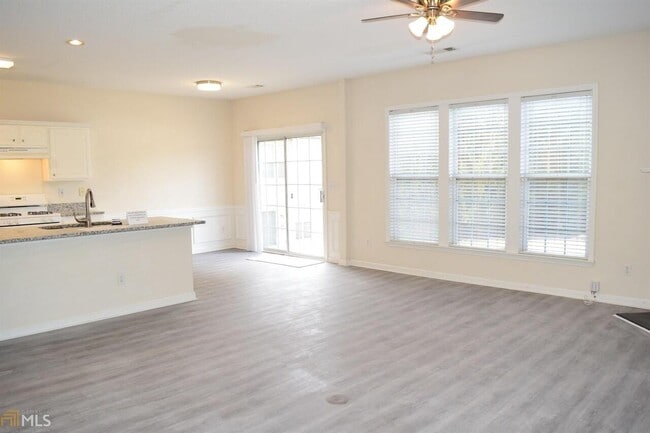 Building Photo - 3625 Gainesway Ct NW