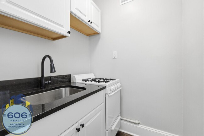 Foto del edificio - 6912 N Ashland Ave