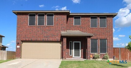 Building Photo - 2306 Jesse Dr
