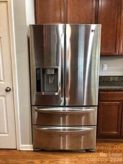 Building Photo - 5220 Chapel Chase Lane