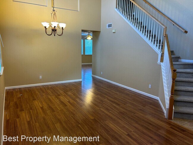 Foto del edificio - 4 br, 2.5 bath House - 108 Matisse Dr