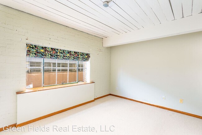 Foto del edificio - 2 br, 2 bath House - 500 Mandeville St #6