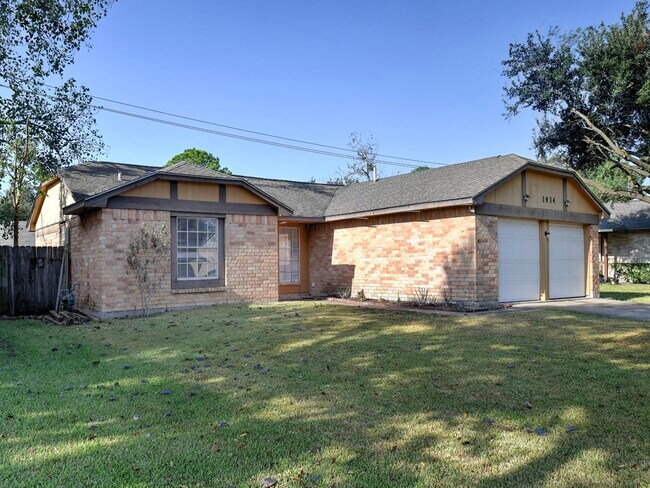 Foto del edificio - 1934 Feather Ridge Dr