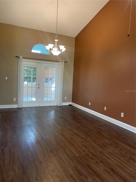 Building Photo - 493 Harvest Oak Court