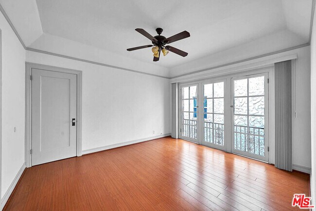 Building Photo - 154 N Edgemont St