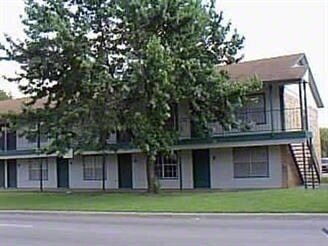 Foto principal - 320 E Mitchell St