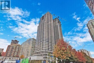 Building Photo - 36 Elm Dr W