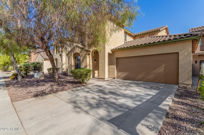 Building Photo - 4115 W Valley View Dr