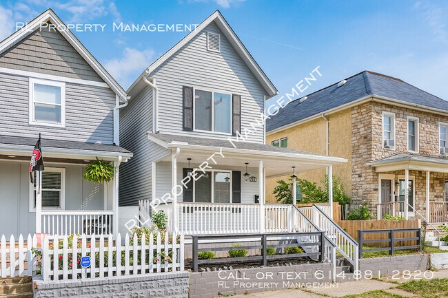 Foto del edificio - Stunning 3 bedroom 2.5 bathroom with lots ...