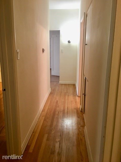 Foto del edificio - 115 1/2 N Harper Ave