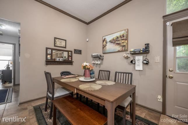 Building Photo - 3 br, 2 bath House - 12806 R Hedgeway Drive