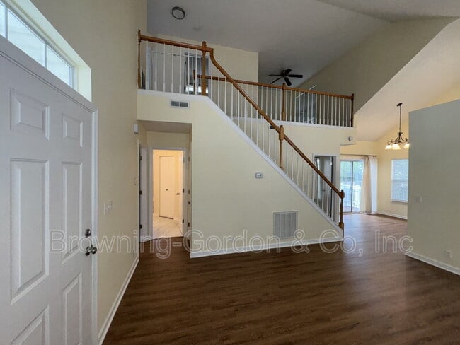 Building Photo - 4256 Chesney Glen Dr
