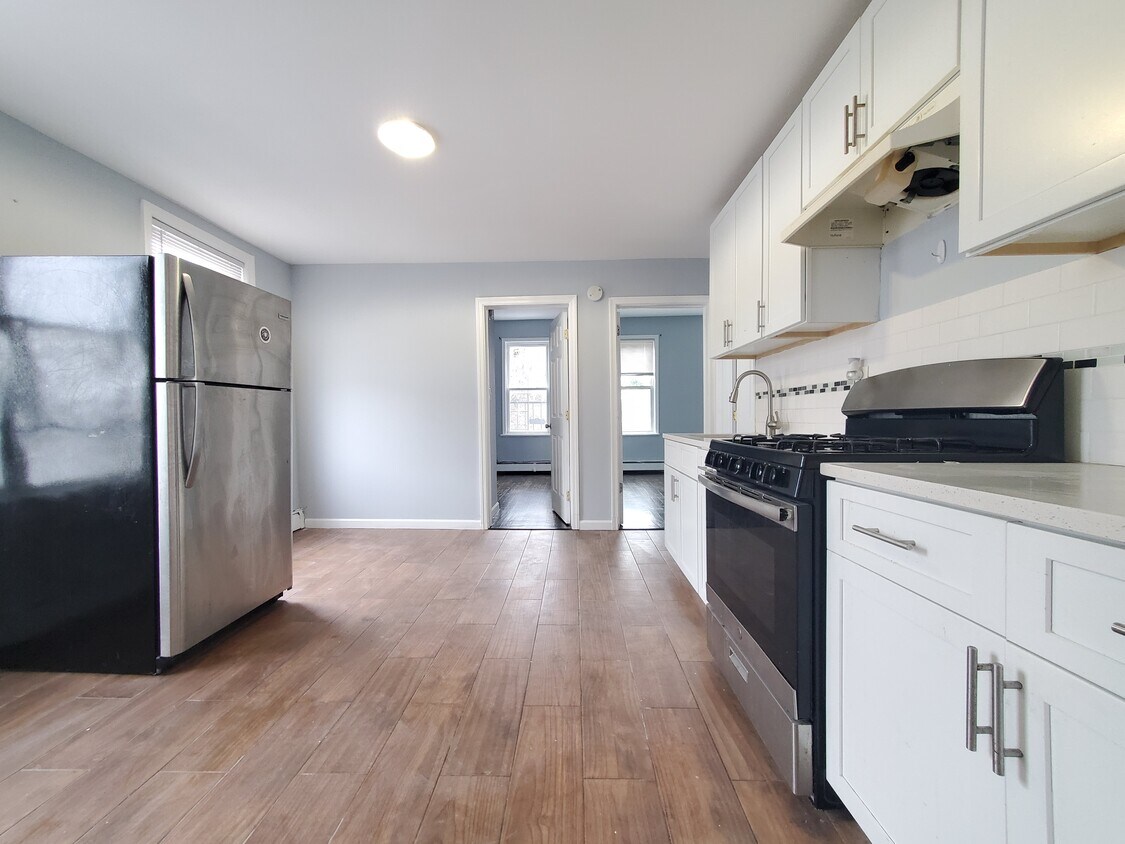 Primary Photo - 34 W 16th St