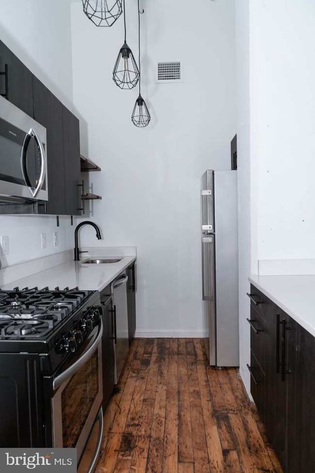 Foto del edificio - 1217 Spring Garden St